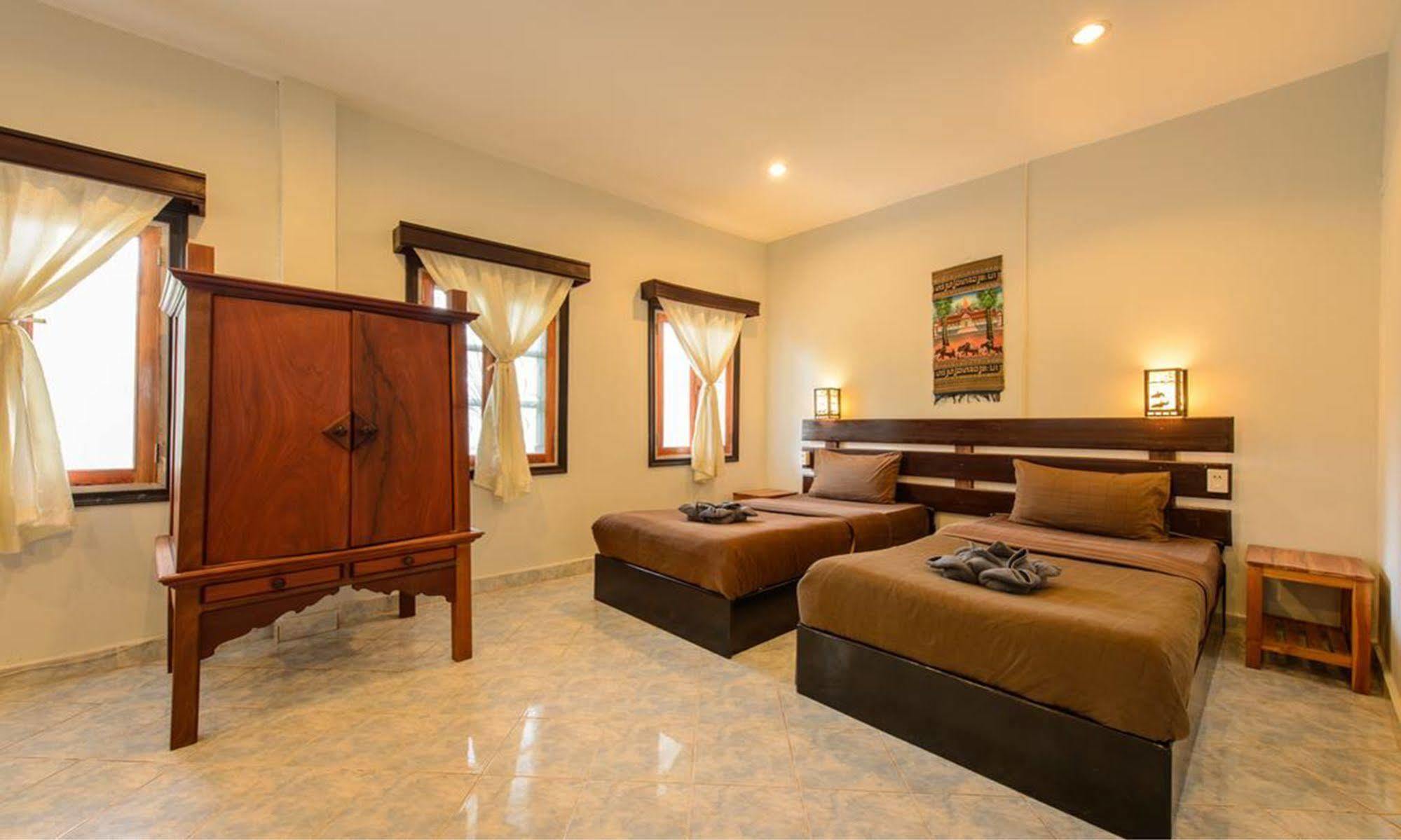 Sabaidee Guesthouse Luang Prabang Exterior photo
